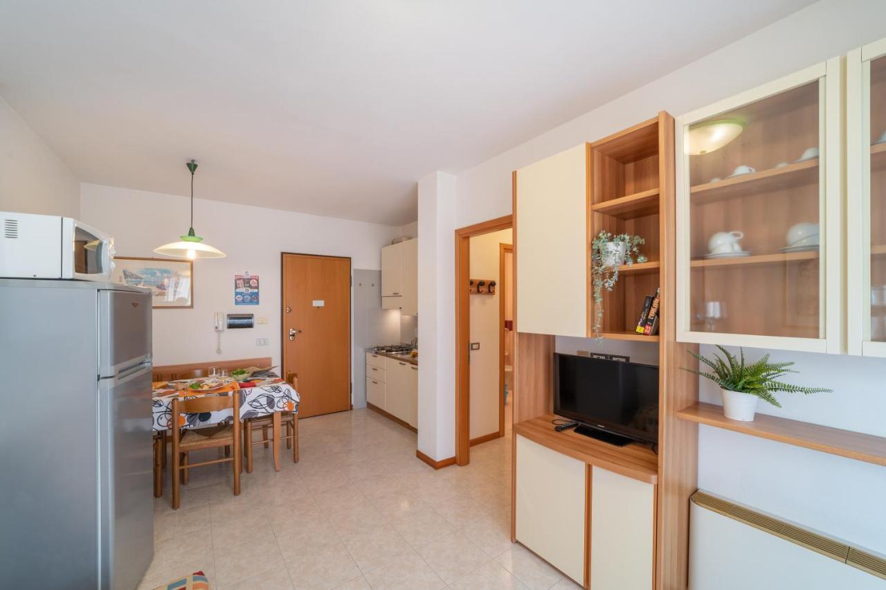 ビビオーネResidenza Delle Termeアパートメント エクステリア 写真