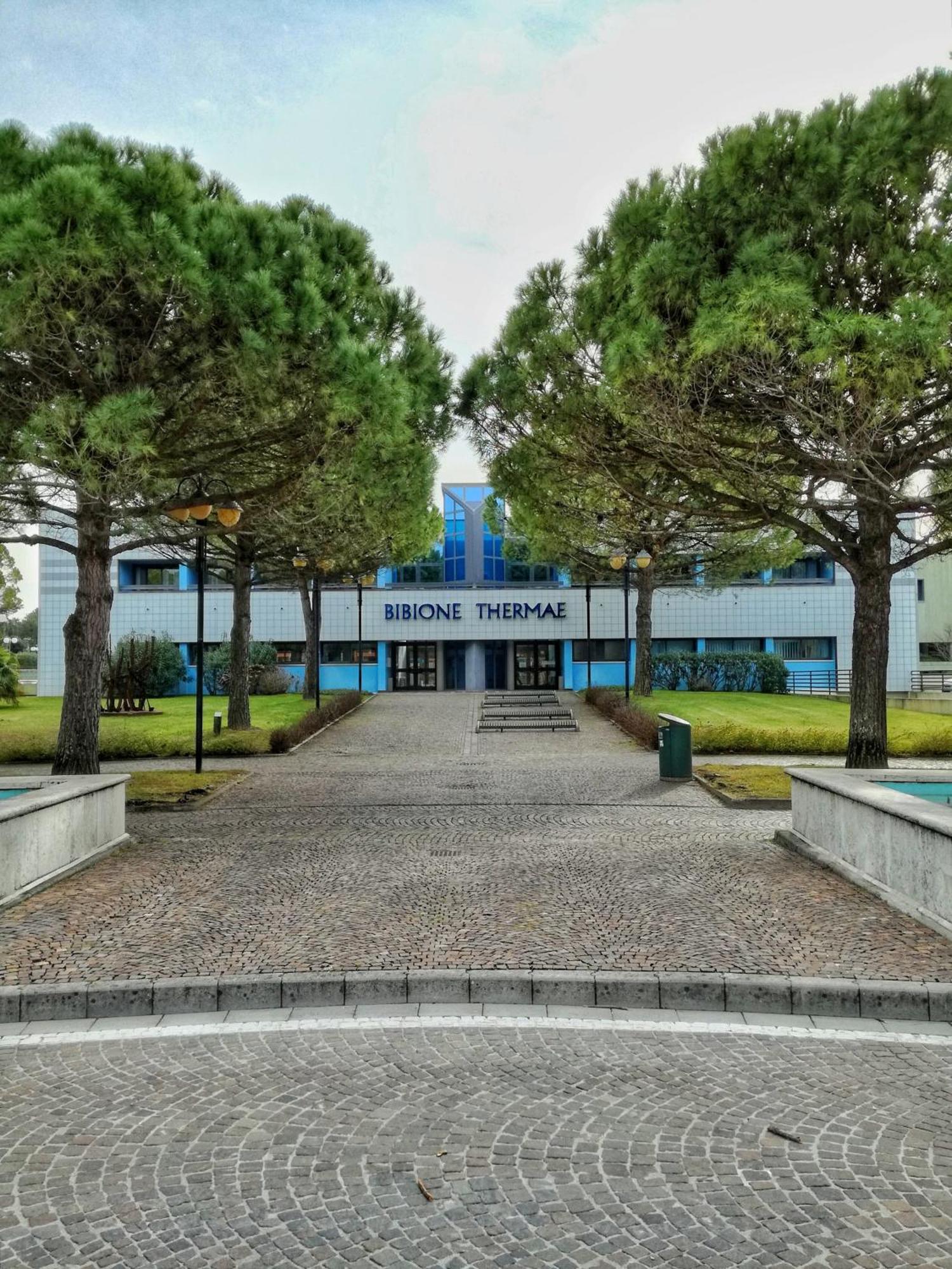 ビビオーネResidenza Delle Termeアパートメント エクステリア 写真