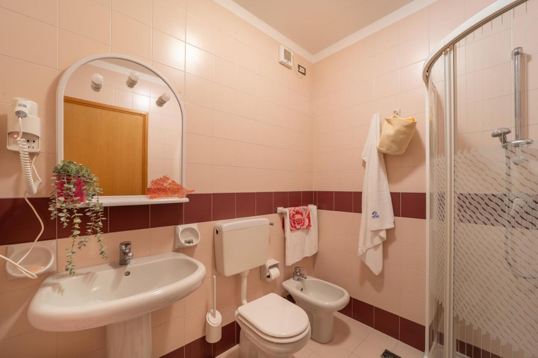 ビビオーネResidenza Delle Termeアパートメント エクステリア 写真